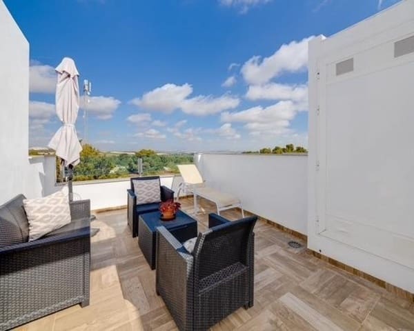 3 soverom Hus til salgs i Villamartin, Orihuela med svømmebasseng - € 325 000 (Ref: 9895499)