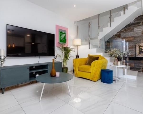 3 soverom Hus til salgs i Villamartin, Orihuela med svømmebasseng - € 325 000 (Ref: 9895499)