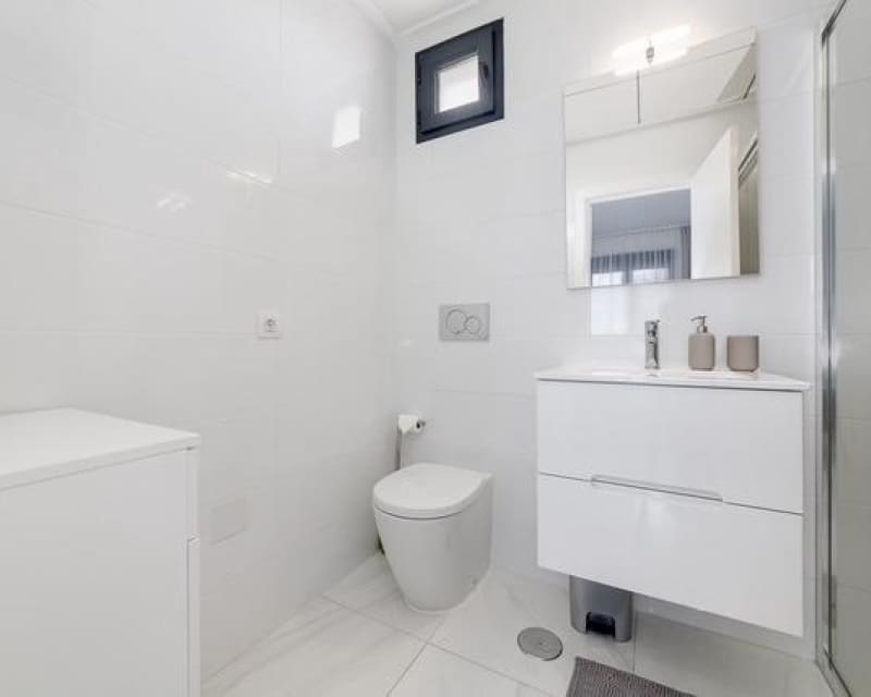3 soverom Hus til salgs i Villamartin med svømmebasseng - € 325 000 (Ref: 9895499)