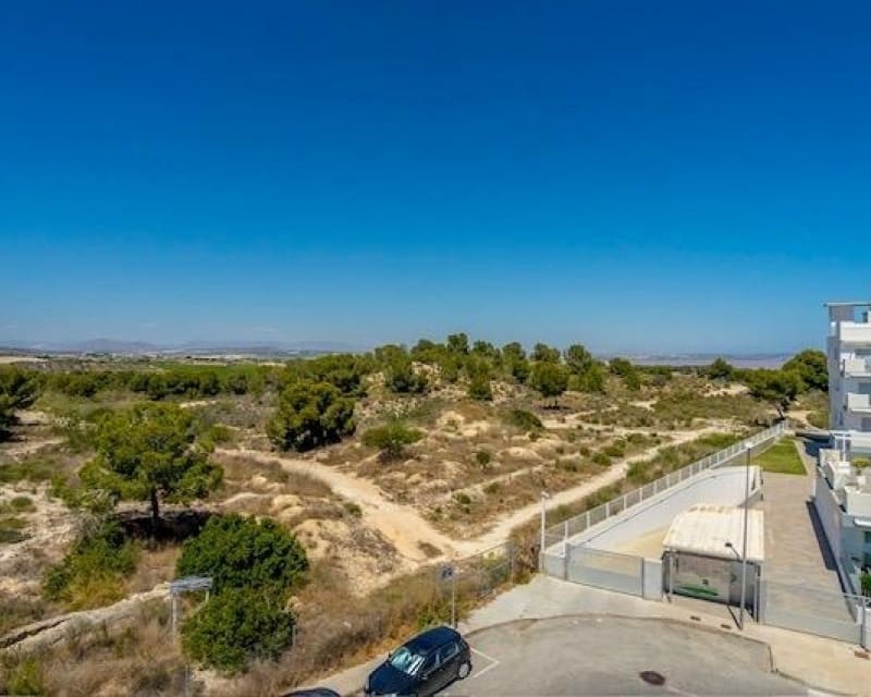 3 soverom Hus til salgs i Villamartin med svømmebasseng - € 325 000 (Ref: 9895499)