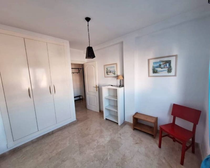 3 soveværelse Lejlighed til salg i Villamartin med swimmingpool - € 249.000 (Ref: 9895500)