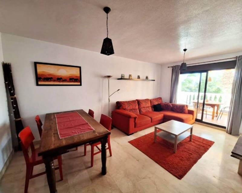 3 soveværelse Lejlighed til salg i Villamartin med swimmingpool - € 249.000 (Ref: 9895500)