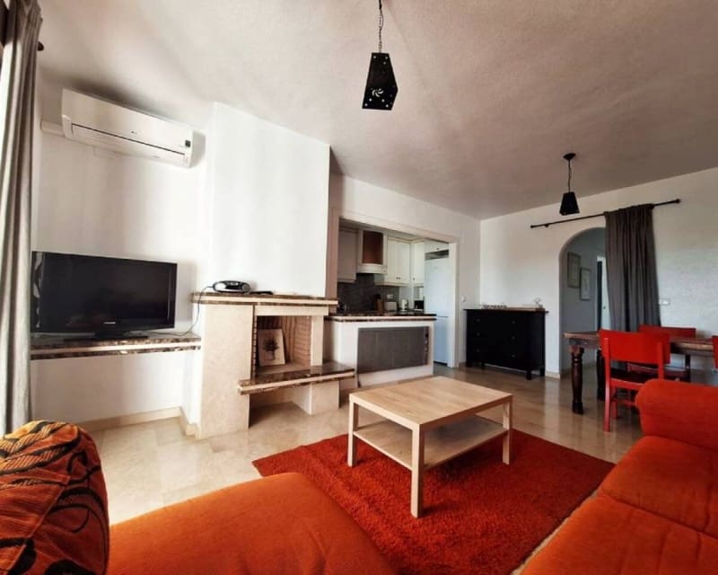 3 soveværelse Lejlighed til salg i Villamartin med swimmingpool - € 249.000 (Ref: 9895500)