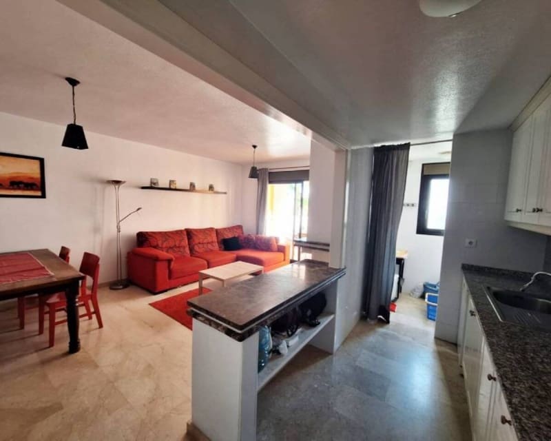 3 soveværelse Lejlighed til salg i Villamartin med swimmingpool - € 249.000 (Ref: 9895500)