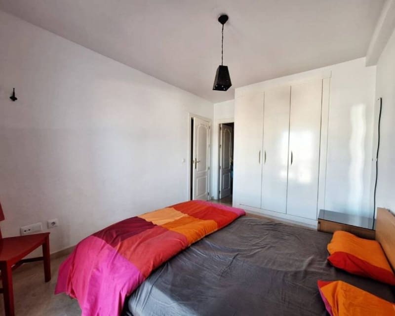 3 soveværelse Lejlighed til salg i Villamartin med swimmingpool - € 249.000 (Ref: 9895500)