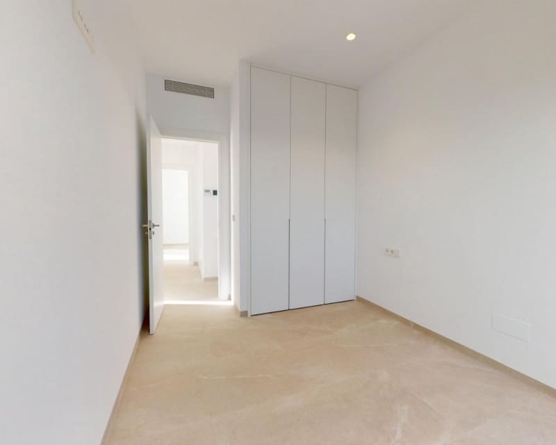 3 slaapkamer Villa te koop in Los Alcazares met zwembad - € 739.900 (Ref: 9895502)