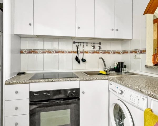 2 chambre Appartement à vendre à Playa Flamenca, Orihuela avec piscine - 176 900 € (Ref: 9895505)