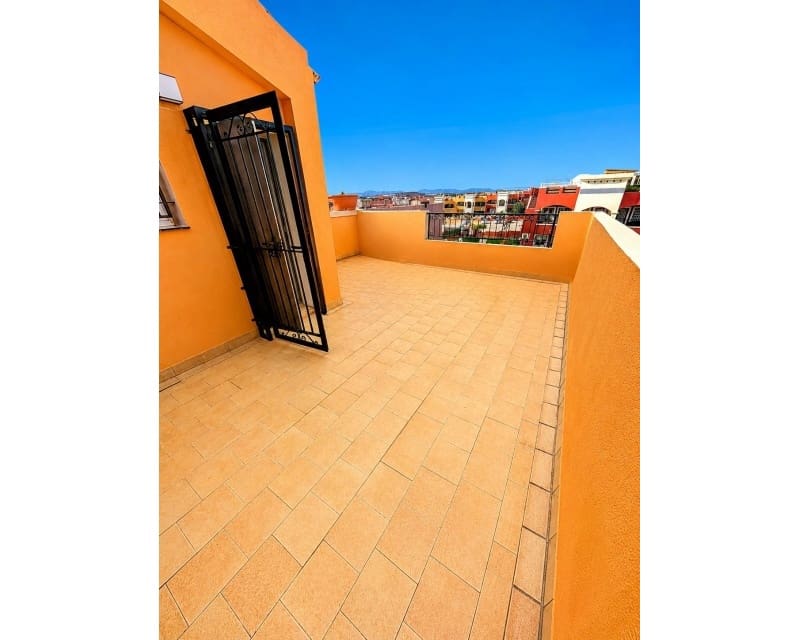 3 Zimmer Villa zu verkaufen in Los Altos mit Pool - 259.000 € (Ref: 9895507)
