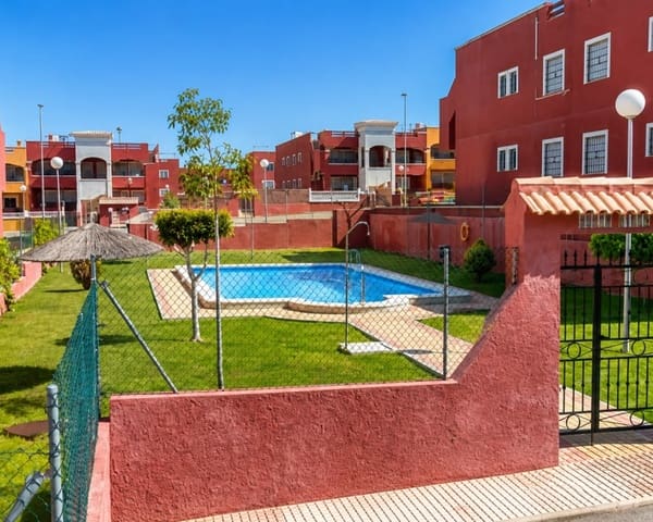 3 Zimmer Villa zu verkaufen in Los Altos mit Pool - 259.000 € (Ref: 9895507)