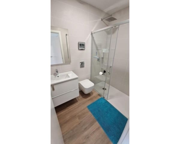 2 soveværelse Lejlighed til salg i Villamartin, Orihuela med swimmingpool - € 279.000 (Ref: 9895508)