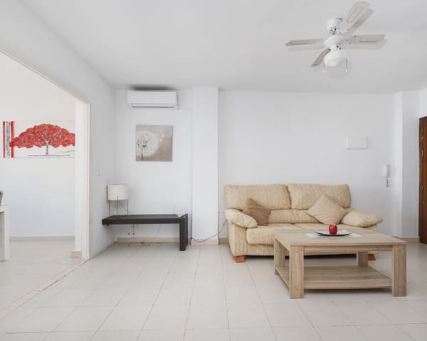 Apartamento de 2 habitaciones en Playa de los Náufragos, Torrevieja en venta con piscina - 139.500 € (Ref: 9895511)