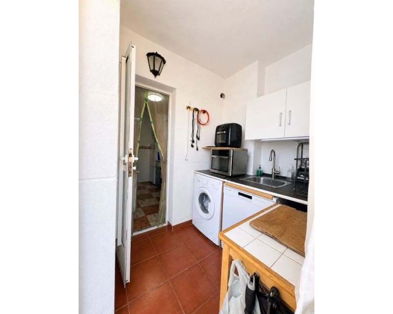2 makuuhuone Huoneisto myytävänä paikassa Cabo Roig mukana uima-altaan - 164 995 € (Ref: 9895512)