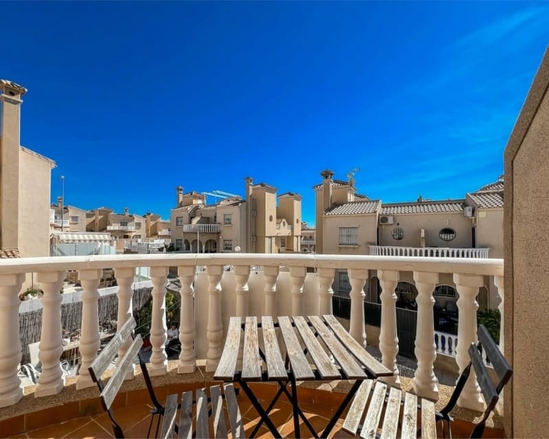 2 slaapkamer Huis te koop in Villamartin met zwembad - € 279.900 (Ref: 9895513)