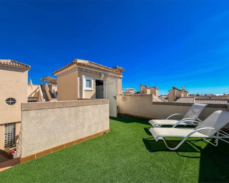2 slaapkamer Huis te koop in Villamartin met zwembad - € 279.900 (Ref: 9895513)