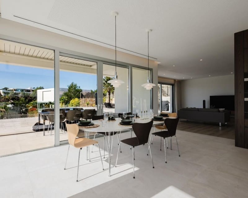 5 soverom Villa til salgs i Las Colinas Golf med svømmebasseng - € 2 700 000 (Ref: 9895516)