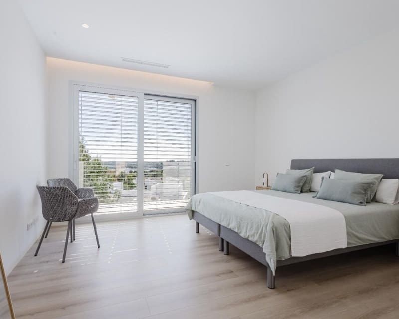 5 soverom Villa til salgs i Las Colinas Golf med svømmebasseng - € 2 700 000 (Ref: 9895516)