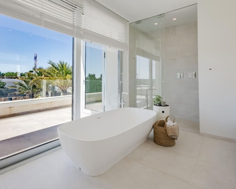 5 soverom Villa til salgs i Las Colinas Golf med svømmebasseng - € 2 700 000 (Ref: 9895516)