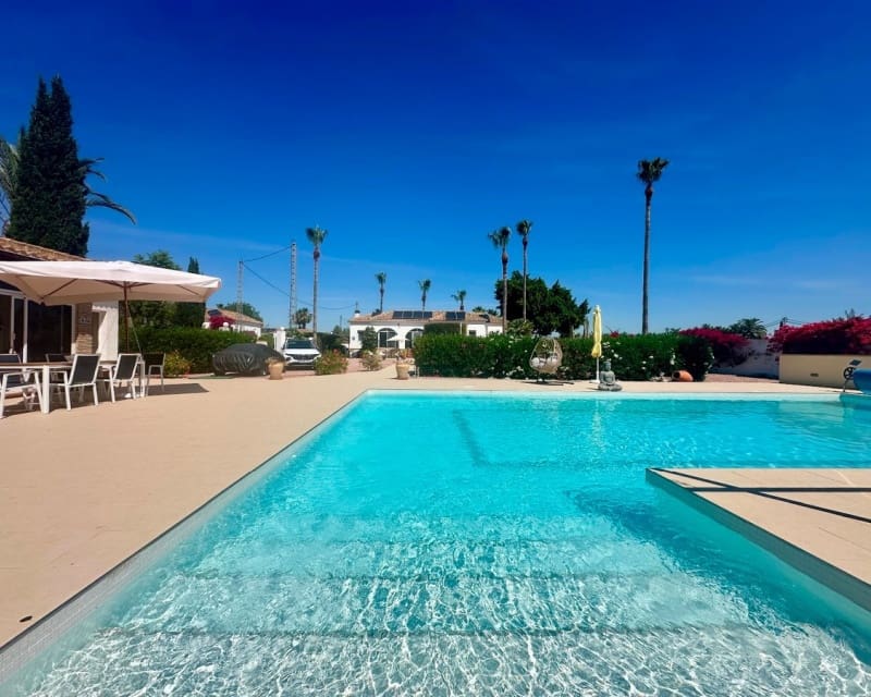 3 chambre Villa/Maison à vendre à Catral avec piscine - 435 000 € (Ref: 9895520)