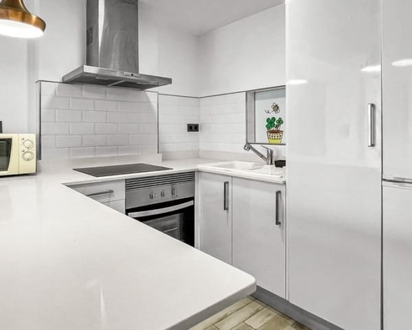 2 bedroom Apartment for sale in Punta Prima, Orihuela with pool - € 175,000 (Ref: 9895521)