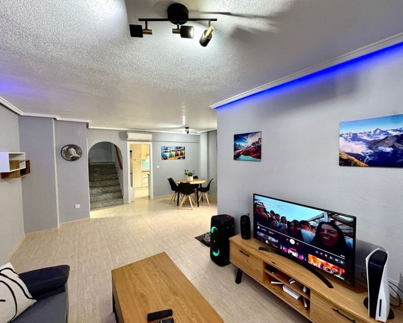 3 sovrum Villa till salu i Ciudad Quesada med pool - 289 000 € (Ref: 9895522)