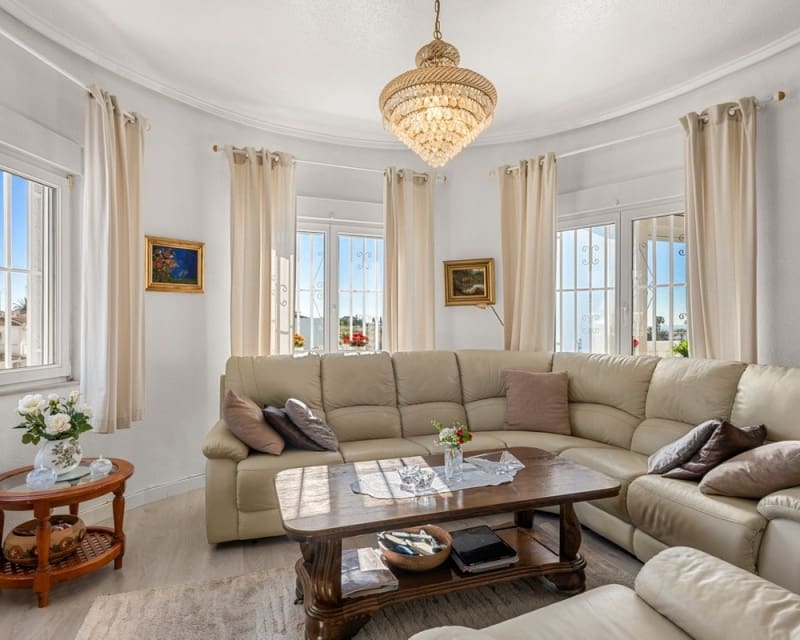 3 slaapkamer Villa te koop in Ciudad Quesada - € 495.000 (Ref: 9895524)