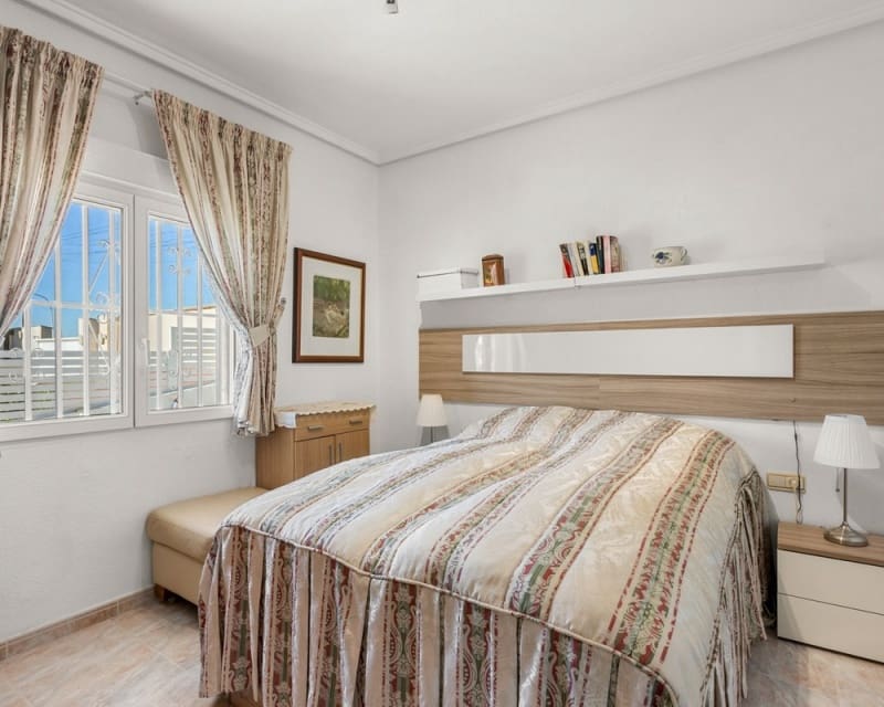 3 slaapkamer Villa te koop in Ciudad Quesada - € 495.000 (Ref: 9895524)