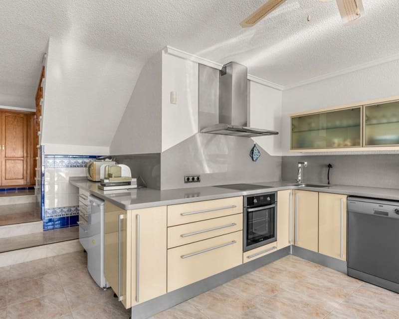 3 slaapkamer Villa te koop in Ciudad Quesada - € 495.000 (Ref: 9895524)