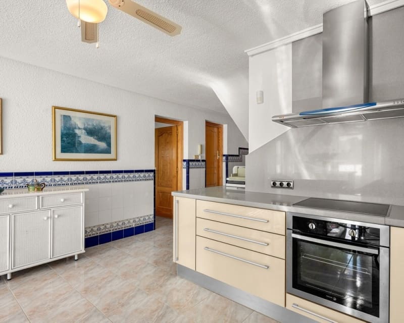 3 slaapkamer Villa te koop in Ciudad Quesada - € 495.000 (Ref: 9895524)