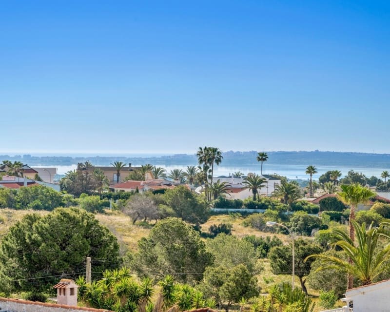 3 slaapkamer Villa te koop in Ciudad Quesada - € 495.000 (Ref: 9895524)