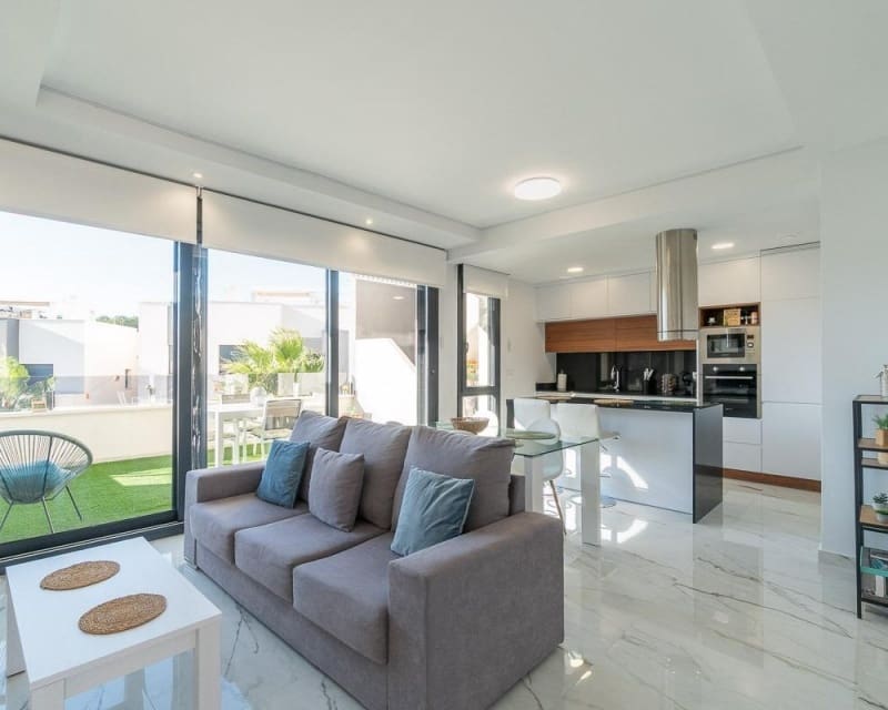 2 bedroom Apartment for sale in Villamartin with pool - € 255,000 (Ref: 9895527)