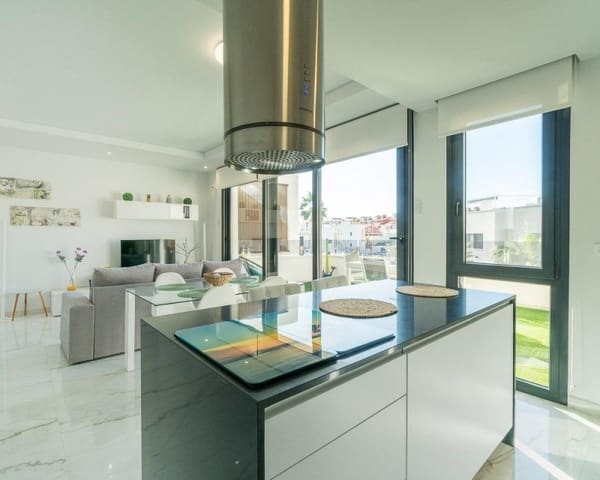 2 bedroom Apartment for sale in Villamartin, Orihuela with pool - € 255,000 (Ref: 9895527)