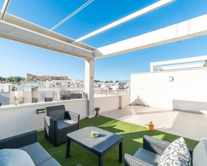 2 bedroom Apartment for sale in Villamartin with pool - € 255,000 (Ref: 9895527)