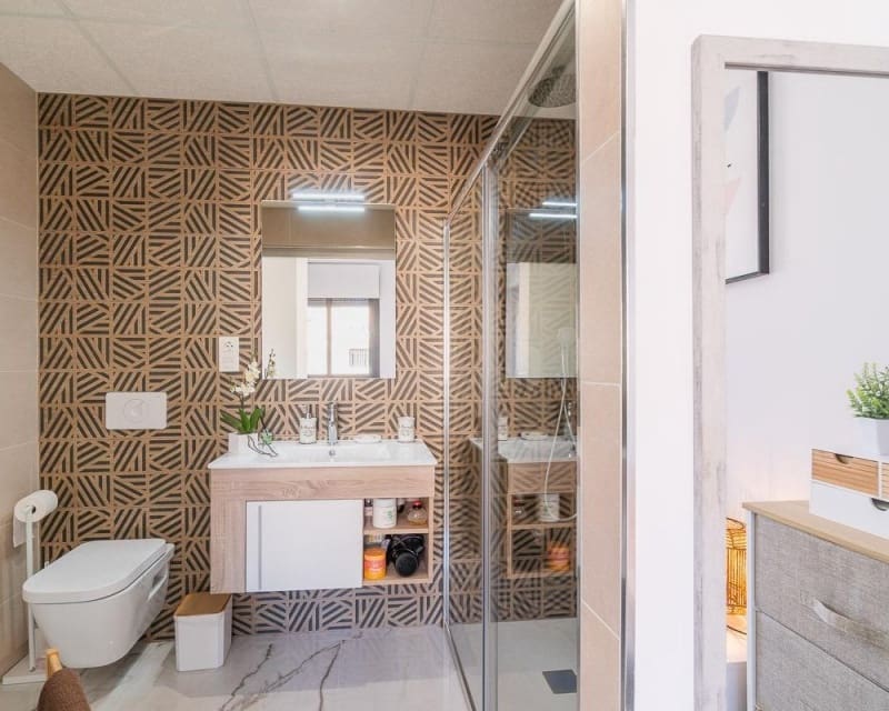 2 bedroom Apartment for sale in Villamartin with pool - € 255,000 (Ref: 9895527)