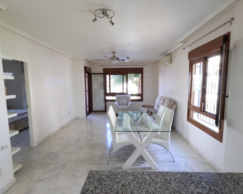 2 soveværelse Lejlighed til salg i Villamartin med swimmingpool - € 195.000 (Ref: 9895529)