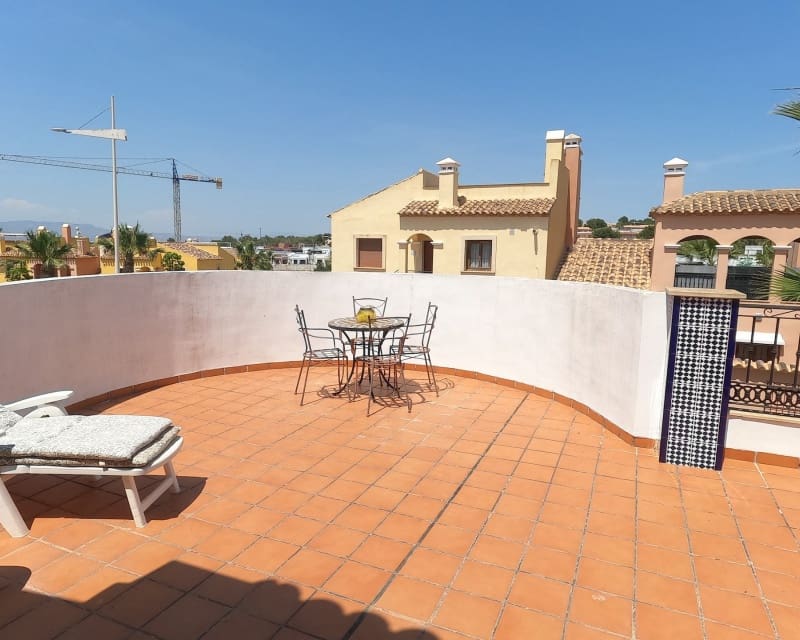 Chalet de 3 habitaciones en Algorfa en venta con piscina - 449.995 € (Ref: 9895531)