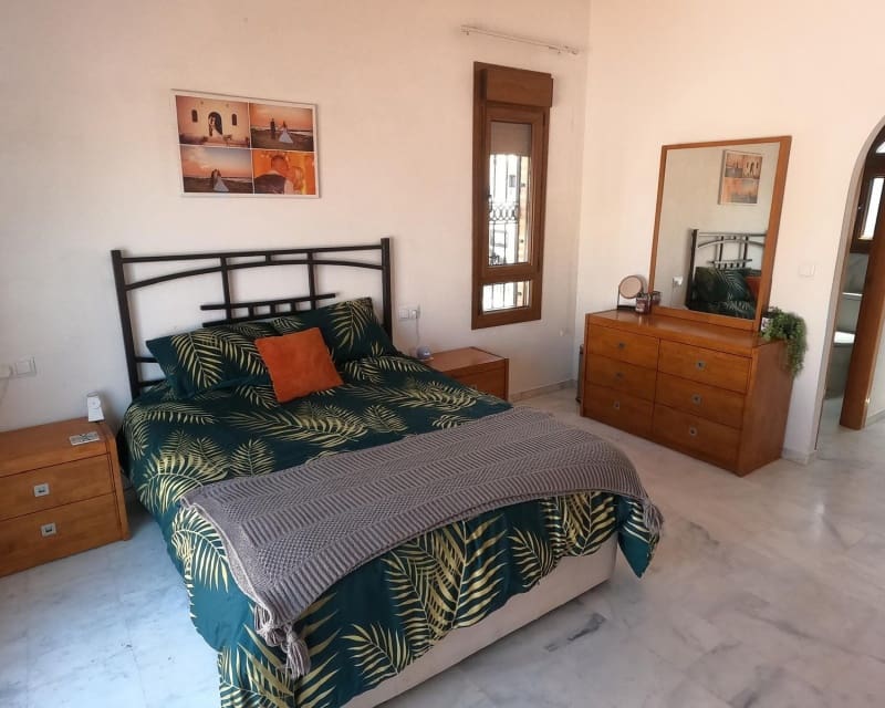 Chalet de 3 habitaciones en Algorfa en venta con piscina - 449.995 € (Ref: 9895531)