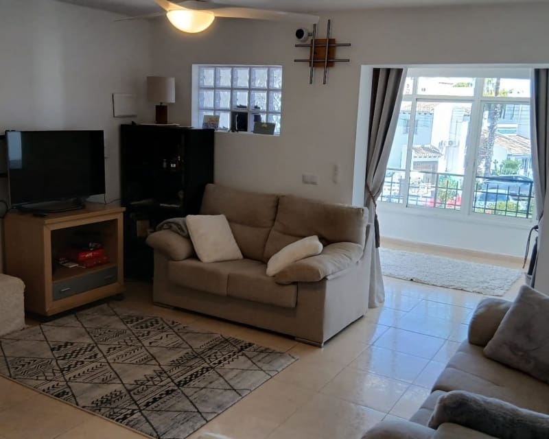 2 sypialnia Dom na sprzedaż w Villamartin z basenem - 219 995 € (Ref: 9899831)
