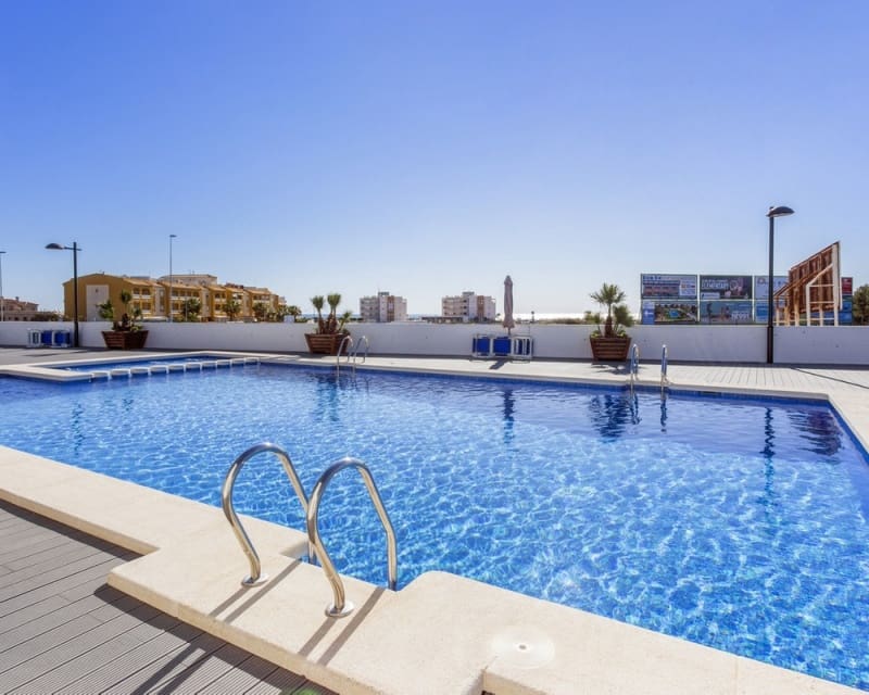 2 slaapkamer Appartement te koop in Villamartin - € 228.995 (Ref: 9912218)