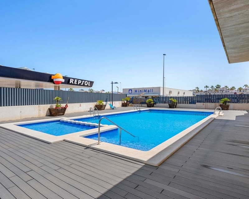2 slaapkamer Appartement te koop in Villamartin - € 228.995 (Ref: 9912218)