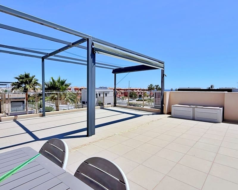 3 soveværelse Lejlighed til salg i Torre de la Horadada med swimmingpool - € 365.000 (Ref: 9926370)