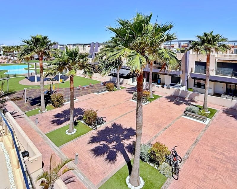 3 soveværelse Lejlighed til salg i Torre de la Horadada med swimmingpool - € 365.000 (Ref: 9926370)