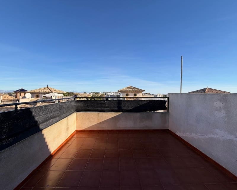 2 soveværelse Villa til salg i Villamartin med swimmingpool garage - € 179.995 (Ref: 9926373)
