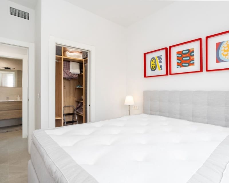 1 soverom Leilighet til salgs i Lo Pagan med svømmebasseng - € 164 900 (Ref: 9926374)