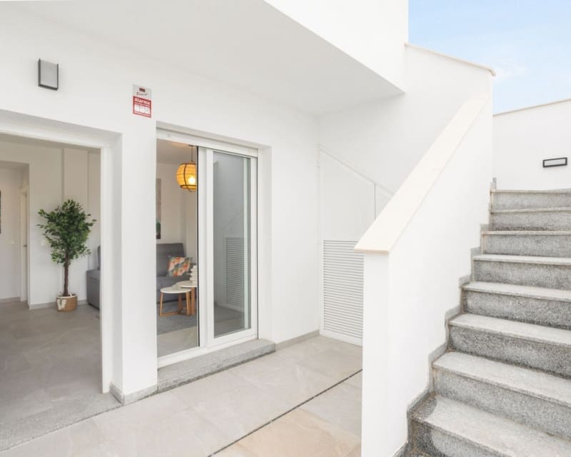 1 soverom Leilighet til salgs i Lo Pagan med svømmebasseng - € 164 900 (Ref: 9926374)