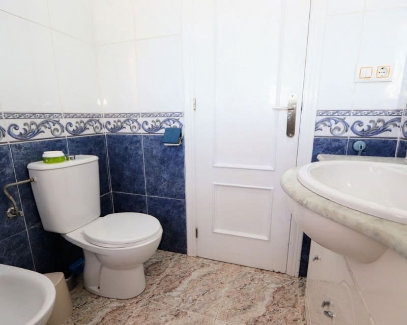 2 soveværelse Byhus til salg i Villamartin med swimmingpool - € 179.900 (Ref: 9926377)
