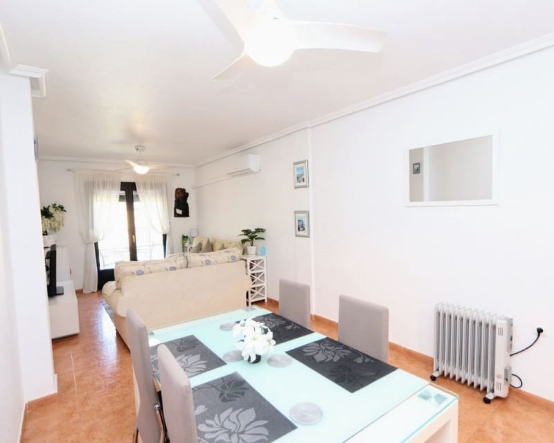 Apartamento de 2 habitaciones en Los Alcázares en venta con garaje - 155.000 € (Ref: 9926379)