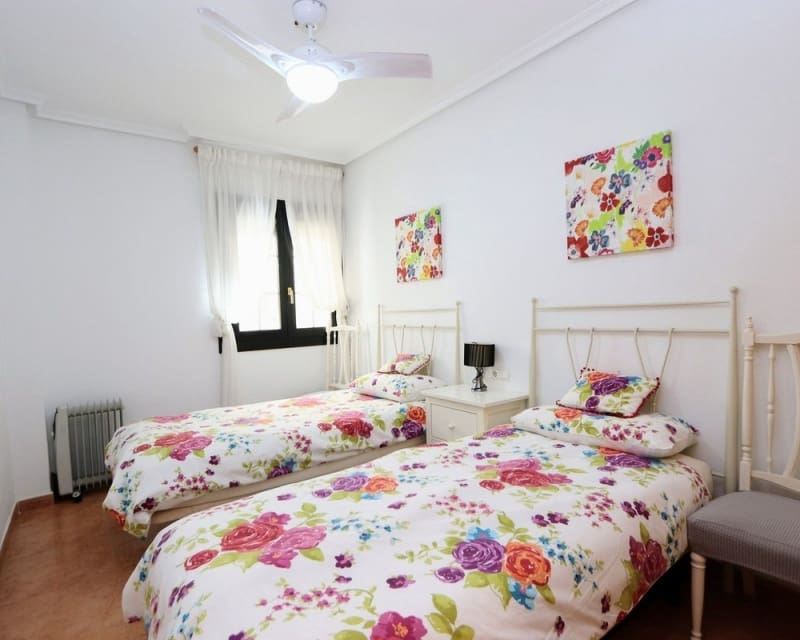 Apartamento de 2 habitaciones en Los Alcázares en venta con garaje - 155.000 € (Ref: 9926379)