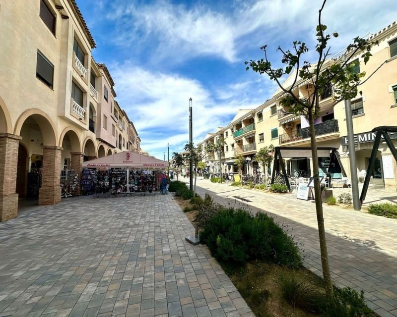 Apartamento de 2 habitaciones en Los Alcázares en venta con garaje - 155.000 € (Ref: 9926379)