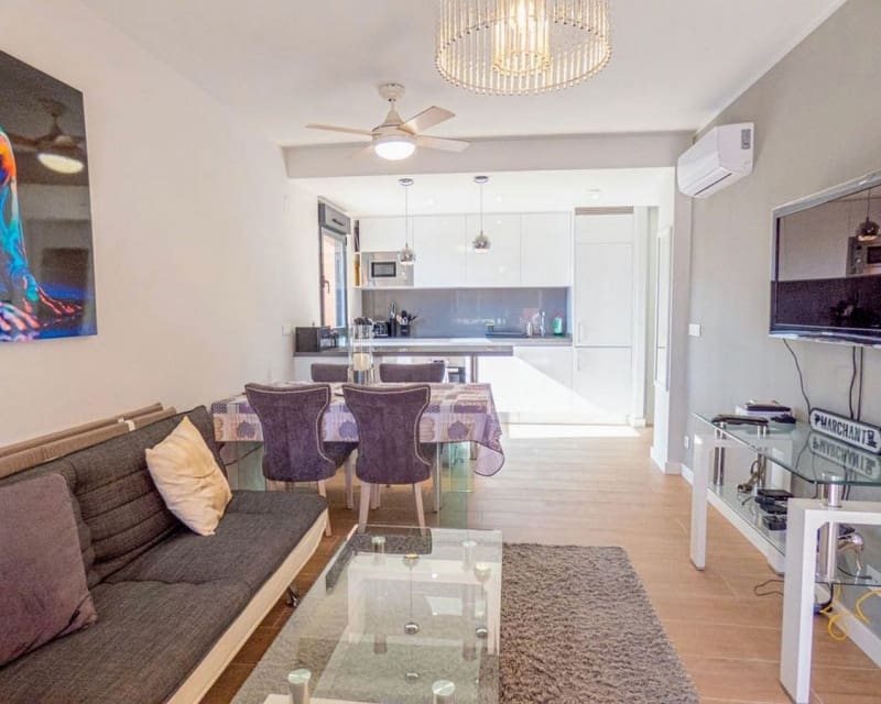 2 makuuhuone Huoneisto myytävänä paikassa Villamartin mukana uima-altaan 
autotalli - 254 900 € (Ref: 9926380)