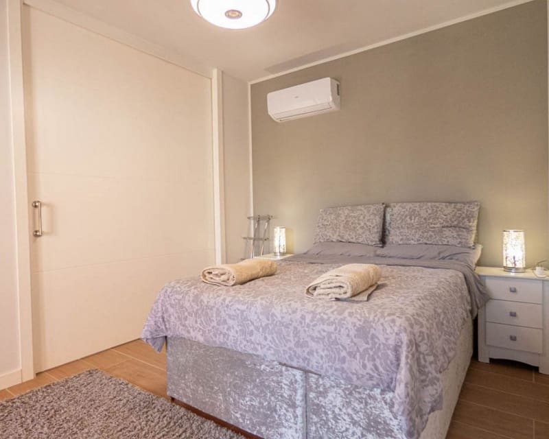 2 makuuhuone Huoneisto myytävänä paikassa Villamartin mukana uima-altaan 
autotalli - 254 900 € (Ref: 9926380)